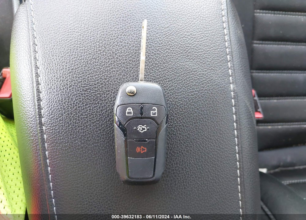 2013 FORD FUSION SE VIN: 3FA6P0H72DR384902