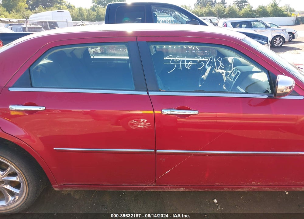 2010 CHRYSLER 300 VIN: 2C3CA1CV5AH297761