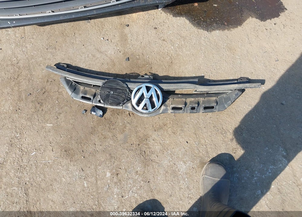 2013 VOLKSWAGEN JETTA 2.5L SE VIN: 3VWDX7AJ1DM300997