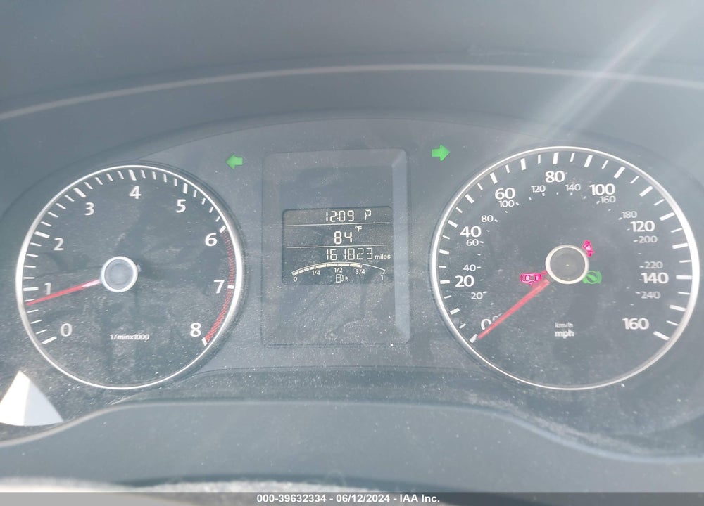 2013 VOLKSWAGEN JETTA 2.5L SE VIN: 3VWDX7AJ1DM300997