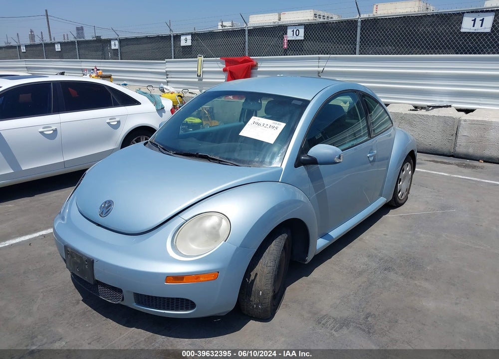 2010 VOLKSWAGEN NEW BEETLE 2.5L VIN: 3VWPG3AG3AM017006