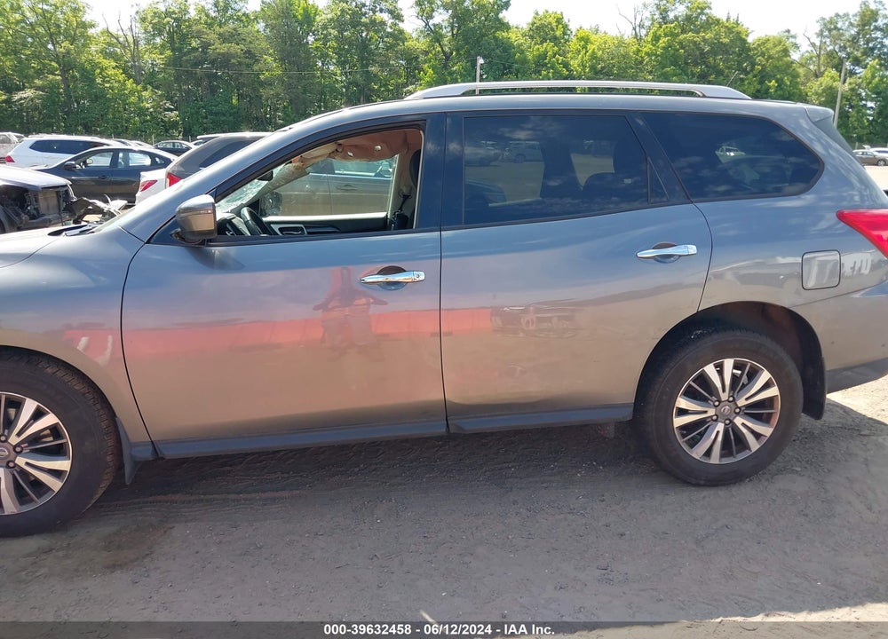 2018 NISSAN PATHFINDER SV VIN: 5N1DR2MM0JC648496