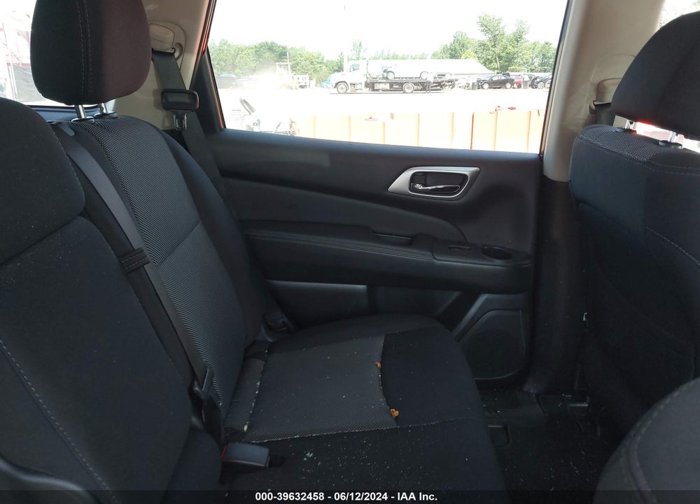 2018 NISSAN PATHFINDER SV VIN: 5N1DR2MM0JC648496
