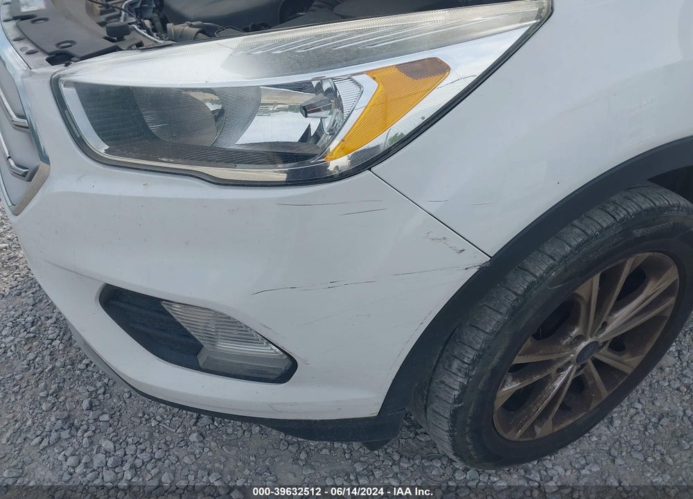 2017 FORD ESCAPE SE VIN: 1FMCU0G9XHUB05411