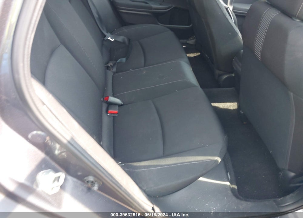 2018 HONDA CIVIC LX VIN: 19XFC2F59JE042398