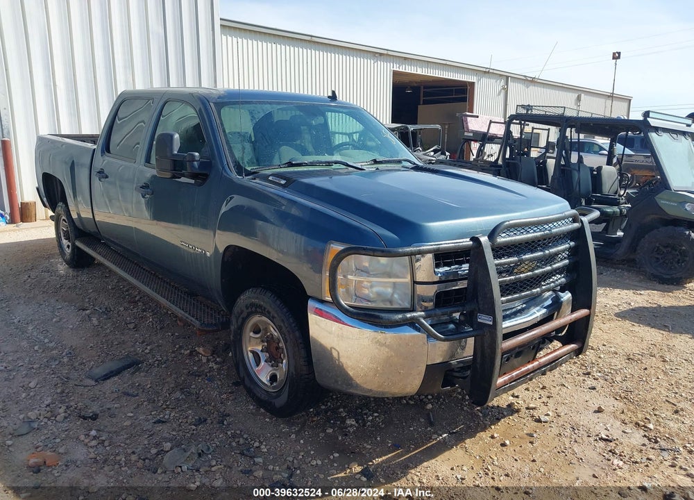 2008 CHEVROLET SILVERADO 2500HD WORK TRUCK VIN: 1GCHC23K28F212765
