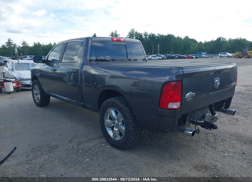 2019 RAM 1500 CLASSIC BIG HORN 4X4 6'4 BOX VIN: 1C6RR7TT5KS576063