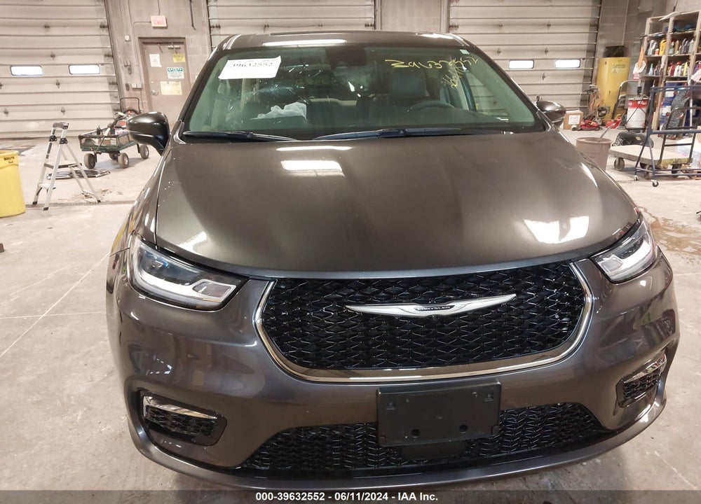 2023 CHRYSLER PACIFICA TOURING L VIN: 2C4RC1BG1PR508203