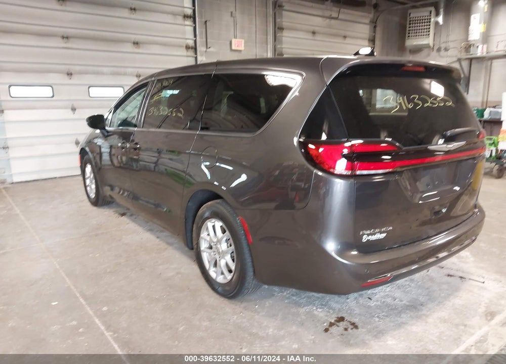 2023 CHRYSLER PACIFICA TOURING L VIN: 2C4RC1BG1PR508203