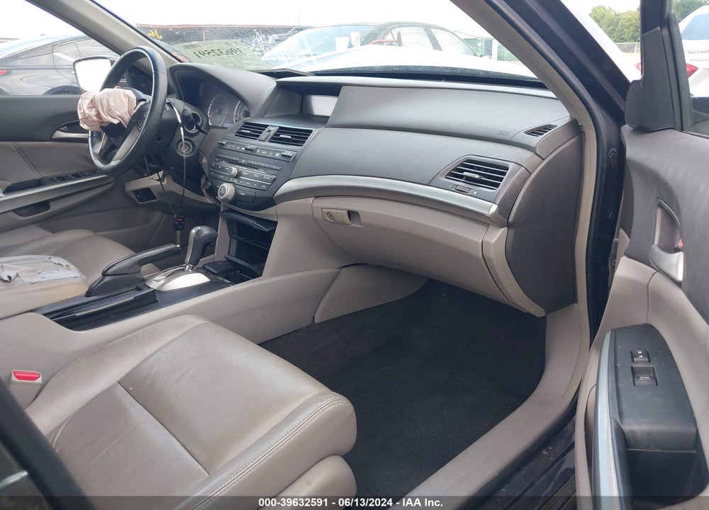2008 HONDA ACCORD 2.4 EX-L VIN: 1HGCP26808A155219