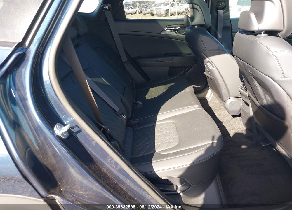 2023 KIA SPORTAGE PLUG-IN HYBRID X-LINE VIN: KNDPYDAH0P7094711