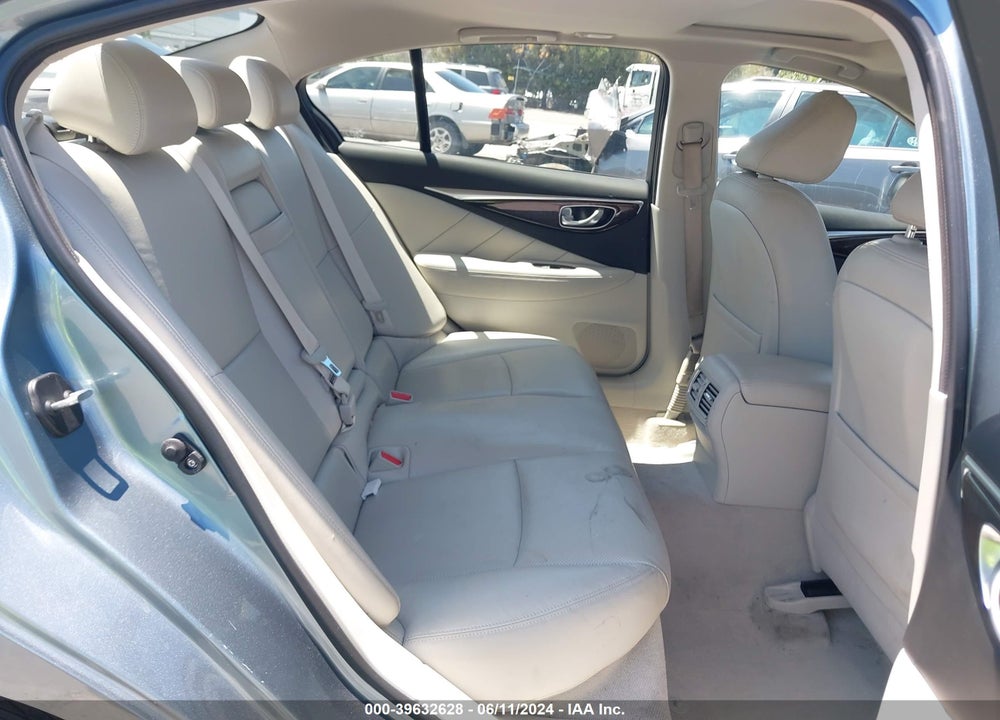 2018 INFINITI Q50 3.0T LUXE VIN: JN1EV7AP0JM363603