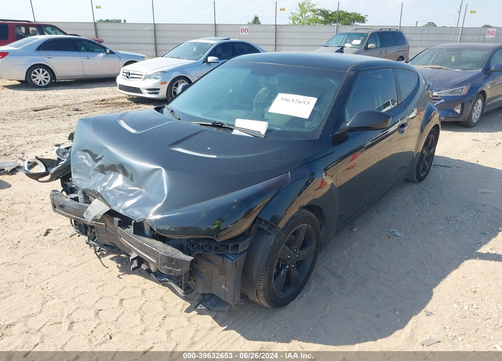 2013 HYUNDAI VELOSTER VIN: KMHTC6AD8DU135360