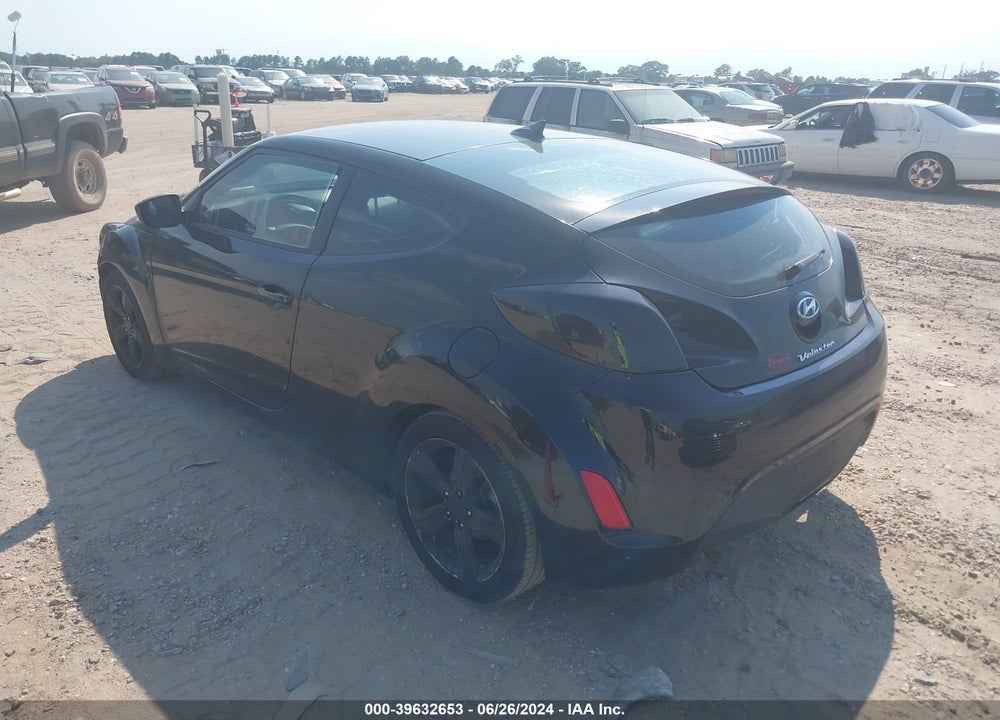 2013 HYUNDAI VELOSTER VIN: KMHTC6AD8DU135360
