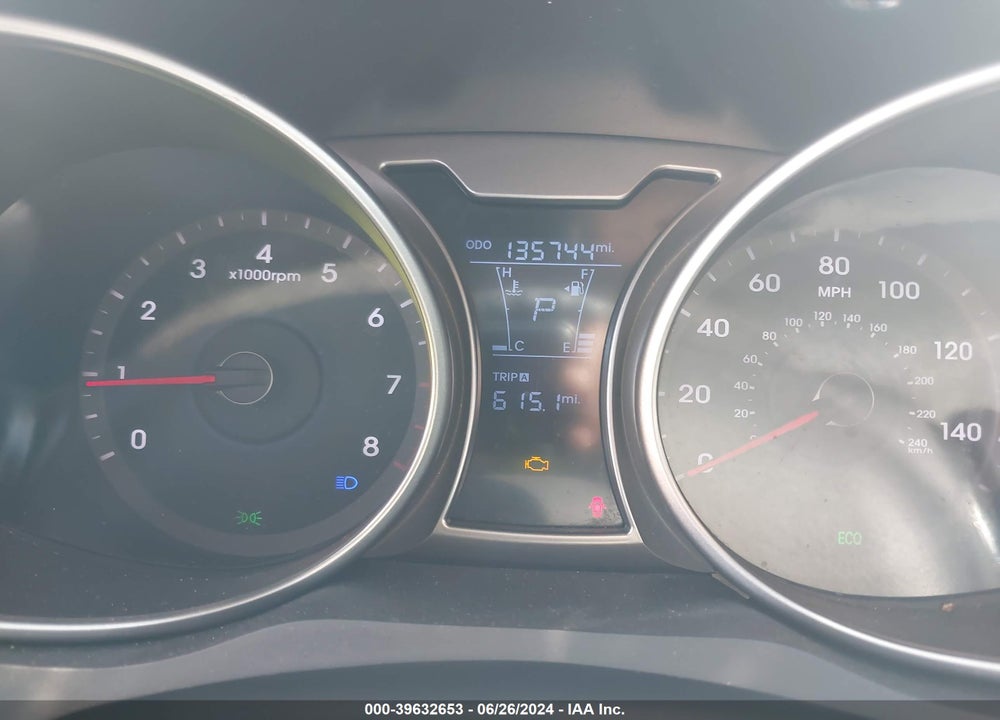 2013 HYUNDAI VELOSTER VIN: KMHTC6AD8DU135360