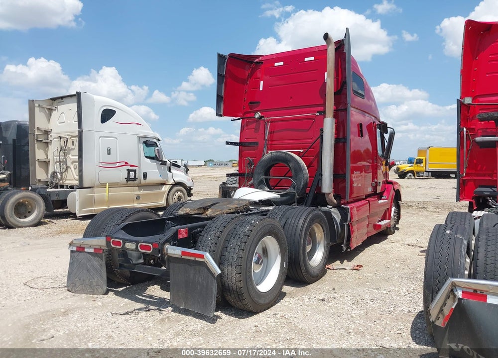 2016 VOLVO VN VNL VIN: 4V4NC9TH0GN948323