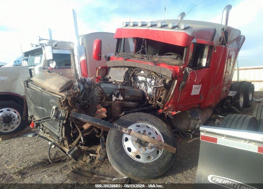 1996 KENWORTH CONSTRUCTION T600 VIN: 1XKADR9XXTR730712