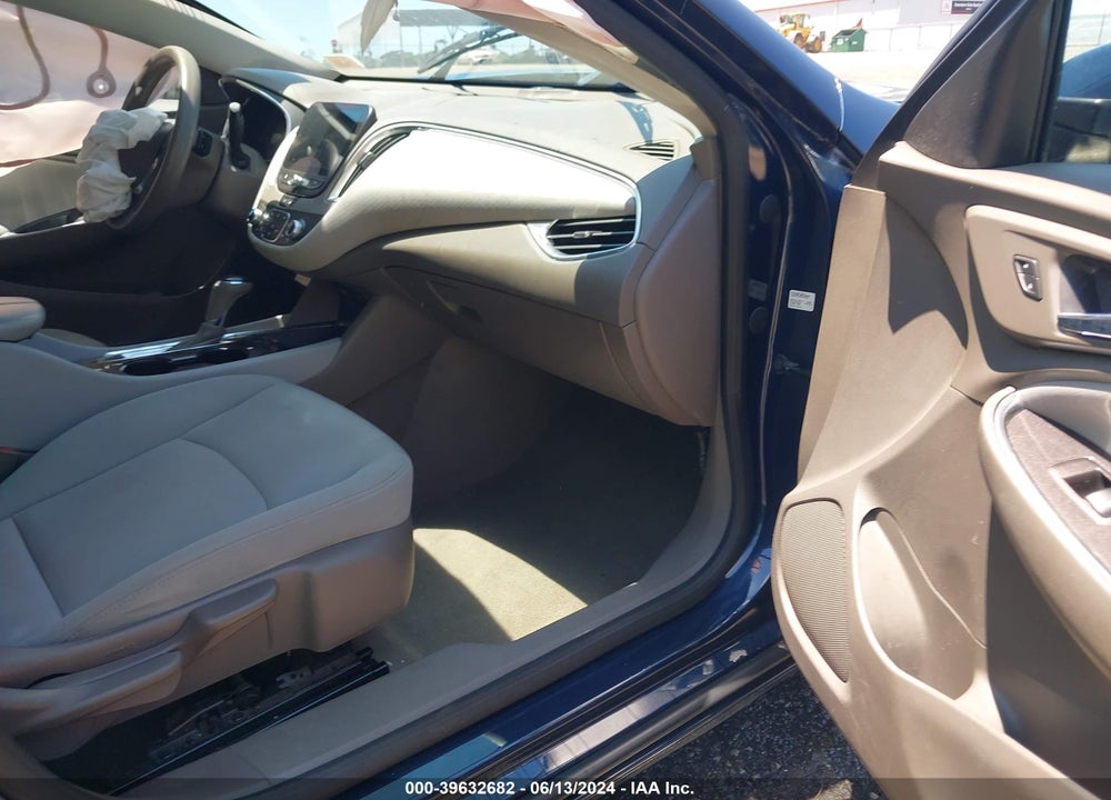 2020 CHEVROLET MALIBU FWD LT VIN: 1G1ZD5ST2LF105486
