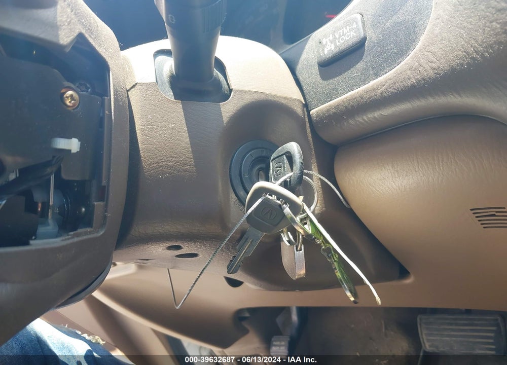 2004 ACURA MDX VIN: 2HNYD18864H552394