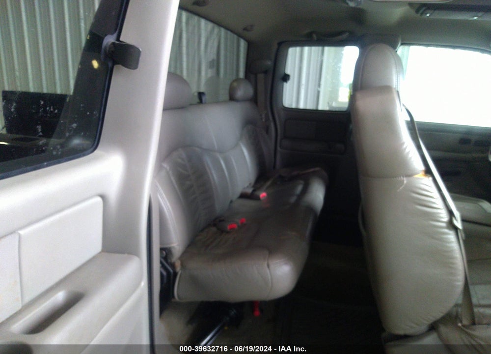 2001 CHEVROLET SILVERADO 1500 LT VIN: 2GCEK19T311386938