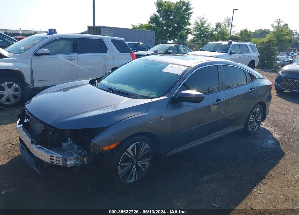 2018 HONDA CIVIC EX-L VIN: JHMFC1F79JX028124