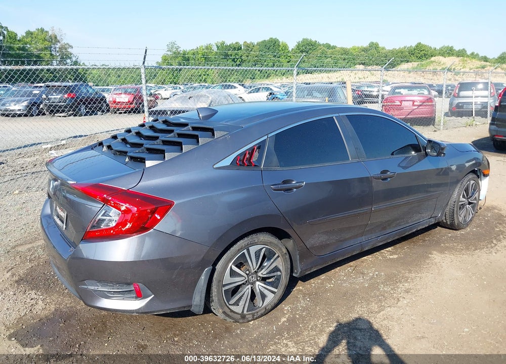 2018 HONDA CIVIC EX-L VIN: JHMFC1F79JX028124