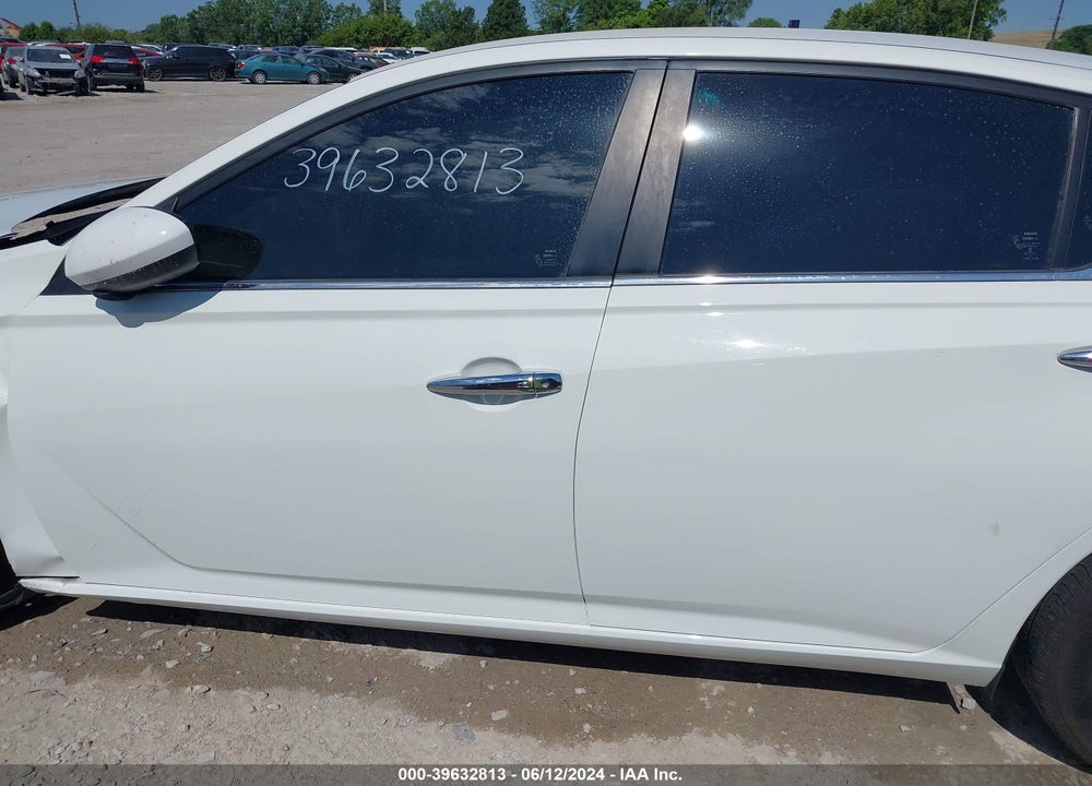 2022 NISSAN ALTIMA S FWD VIN: 1N4BL4BV2NN353890