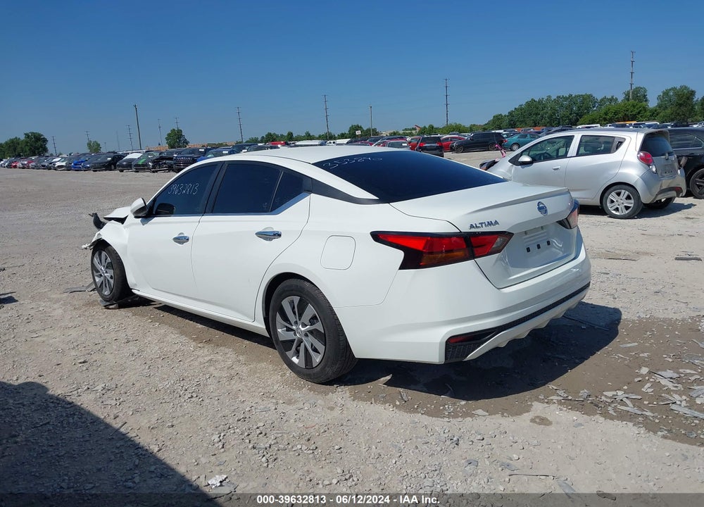 2022 NISSAN ALTIMA S FWD VIN: 1N4BL4BV2NN353890