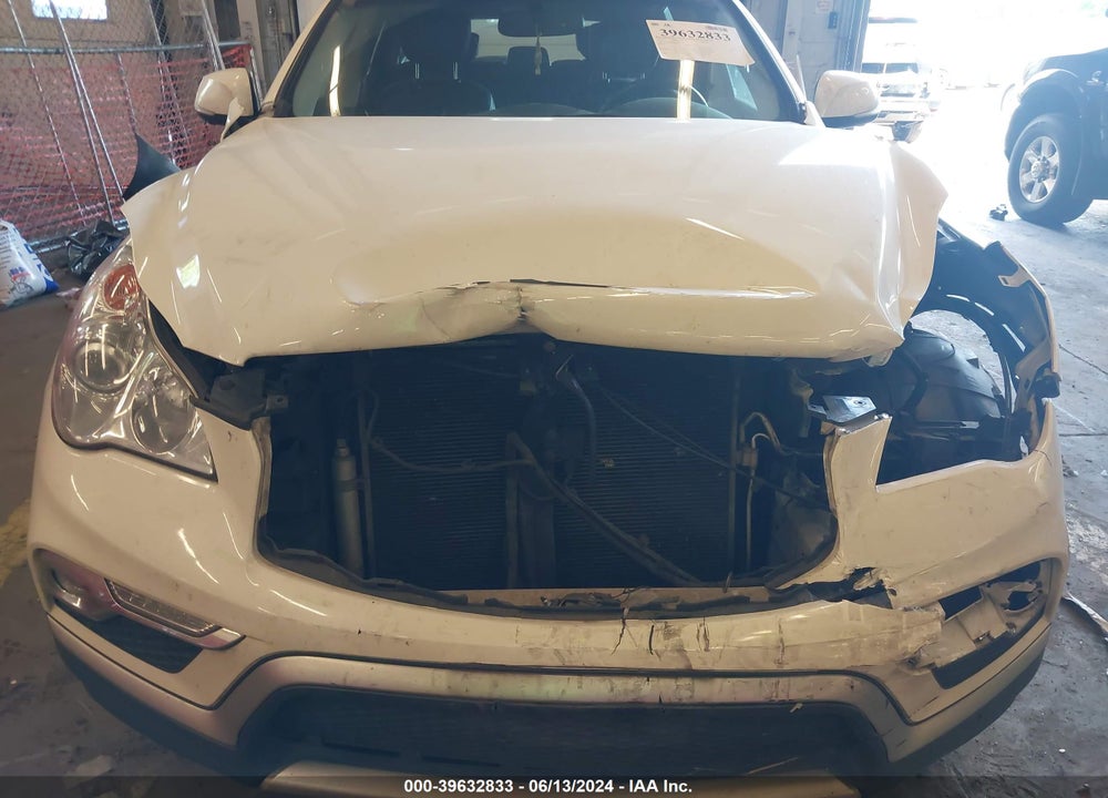 2017 INFINITI QX50 VIN: JN1BJ0RRXHM404695