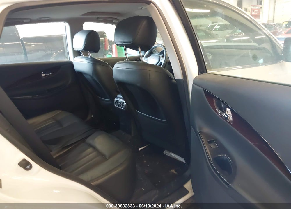 2017 INFINITI QX50 VIN: JN1BJ0RRXHM404695