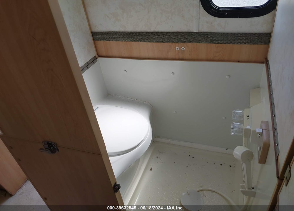 2007 CHALET RV XL 1930 VIN: 1C9X319107A725331