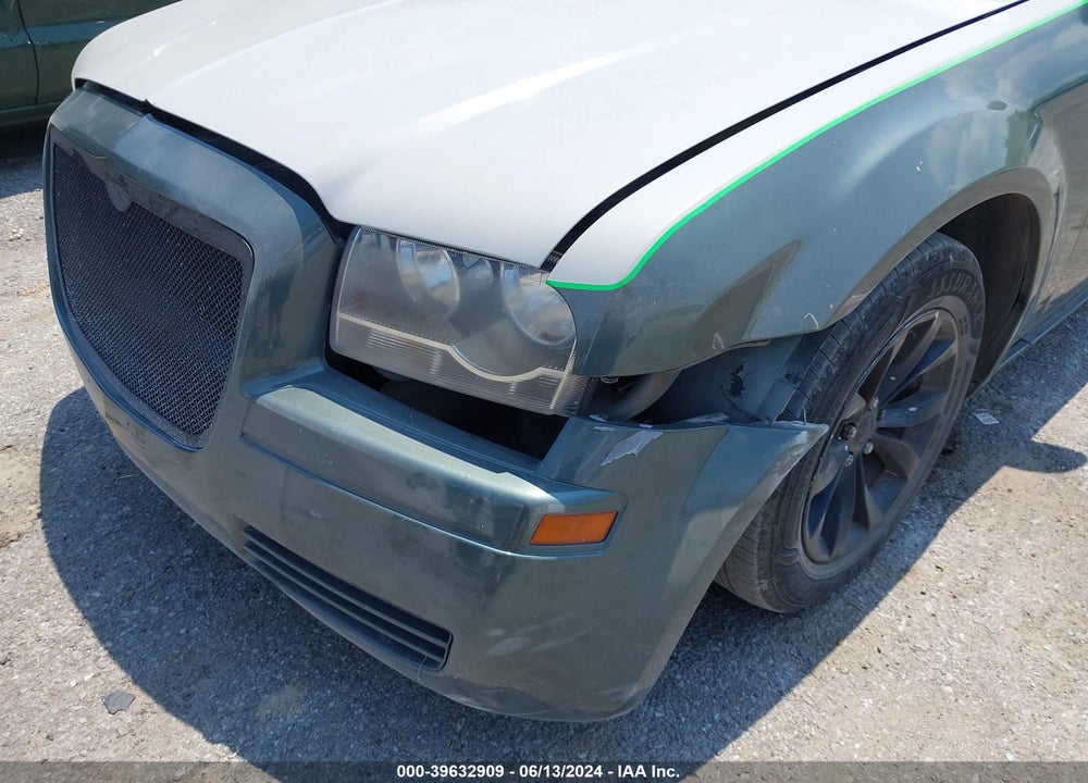 2008 CHRYSLER 300 LX VIN: 2C3KA43R28H146564