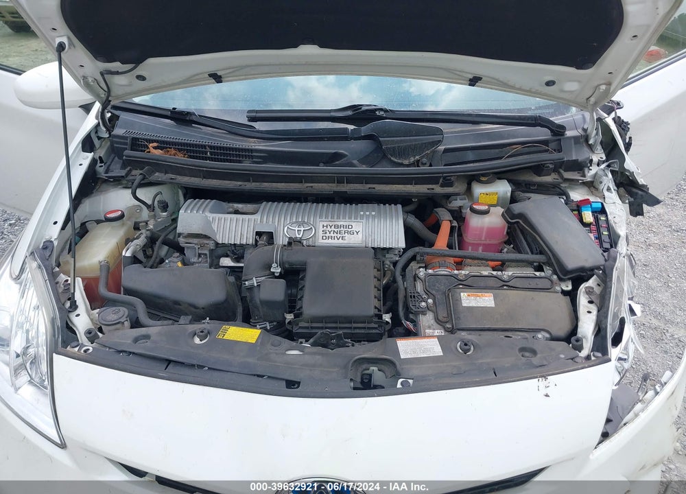 2015 TOYOTA PRIUS FOUR VIN: JTDKN3DU4F0434374