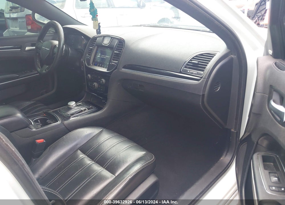2019 CHRYSLER 300 300S VIN: 2C3CCABG1KH516245