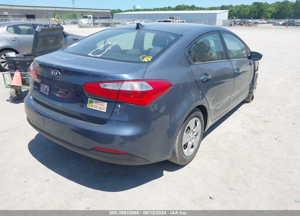 2015 KIA FORTE LX VIN: KNAFX4A6XF5375323
