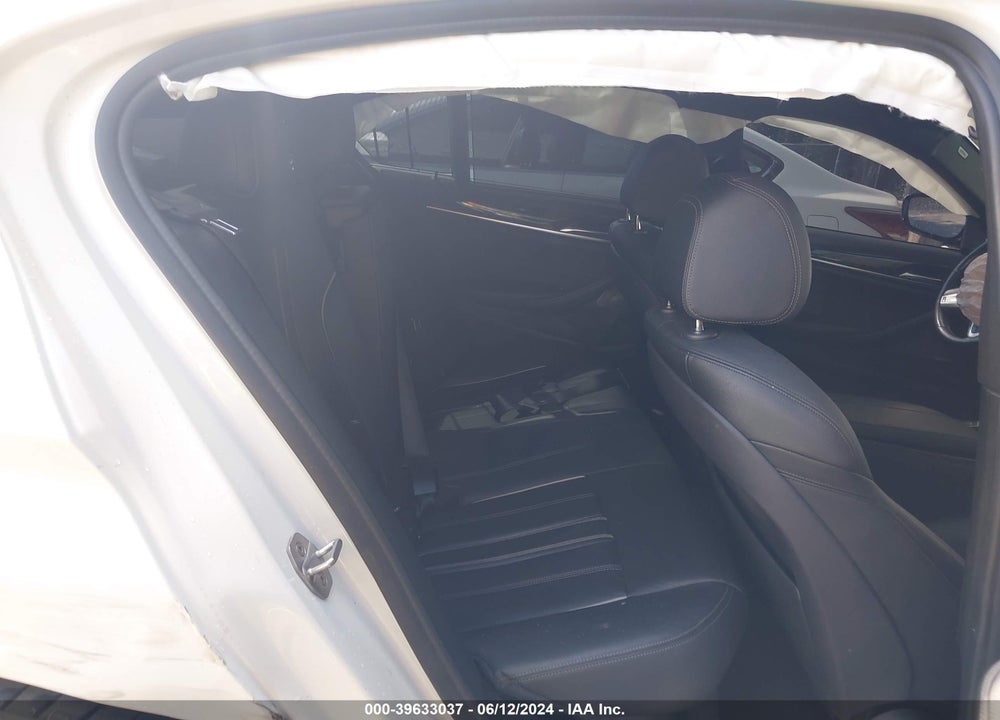 2019 BMW 540I VIN: WBAJE5C50KWE66084