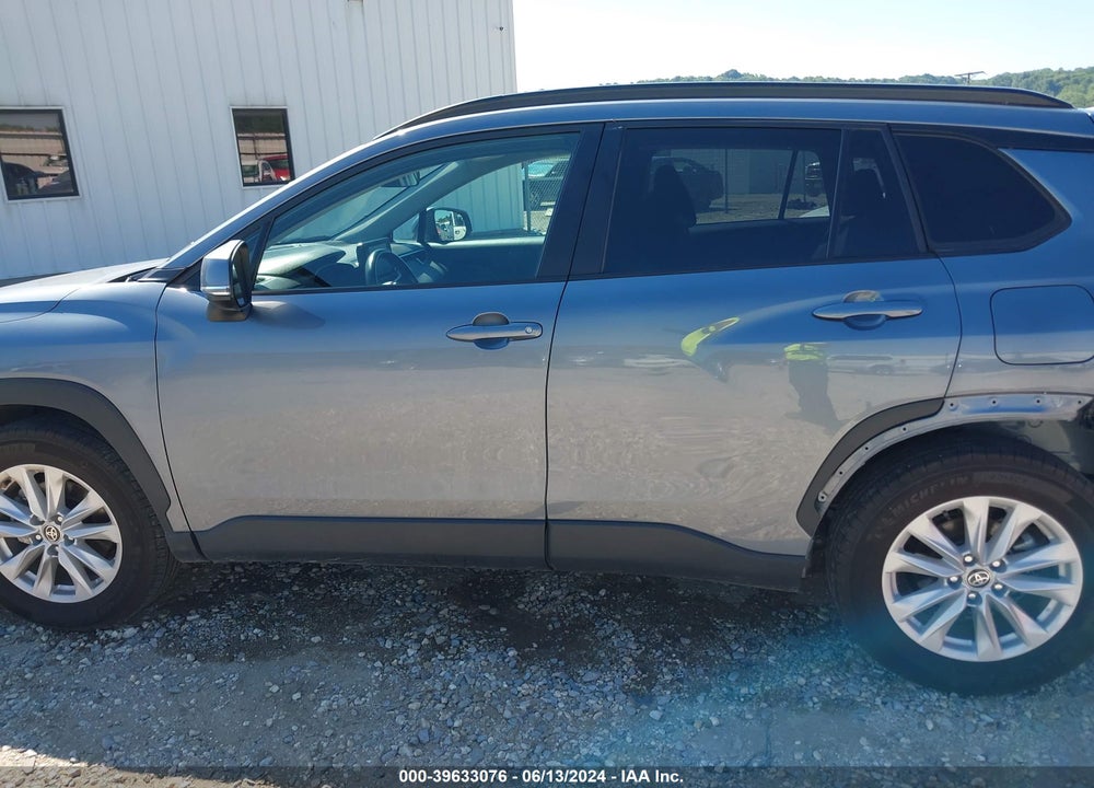 2022 TOYOTA COROLLA CROSS LE VIN: 7MUCAAAG6NV026849