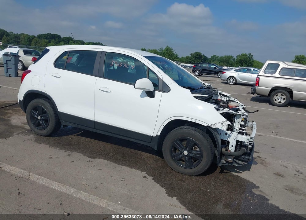 2018 CHEVROLET TRAX LS VIN: KL7CJNSB1JB714051