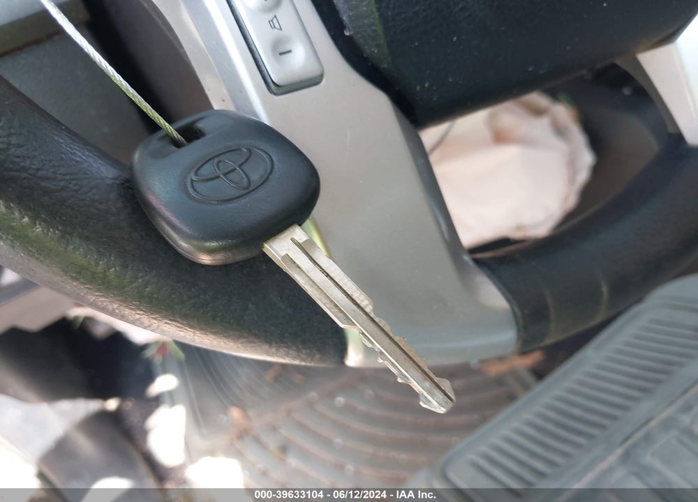 2014 TOYOTA TUNDRA SR5 5.7L V8 VIN: 5TFRY5F12EX168363