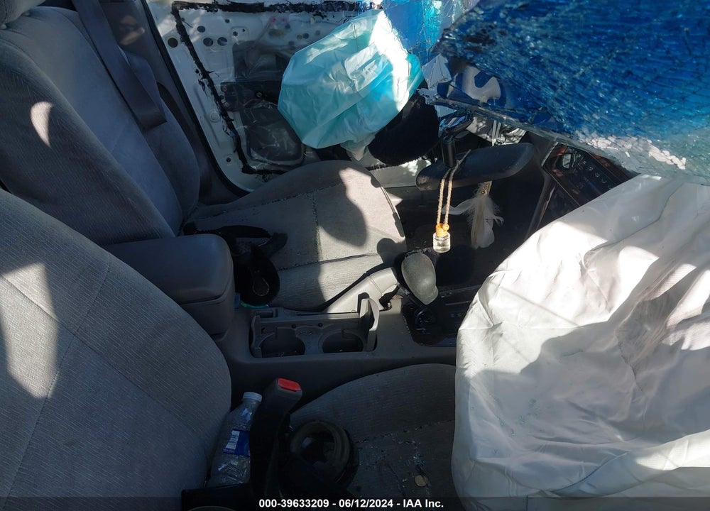2001 NISSAN ALTIMA GXE VIN: 1N4DL01D61C196753