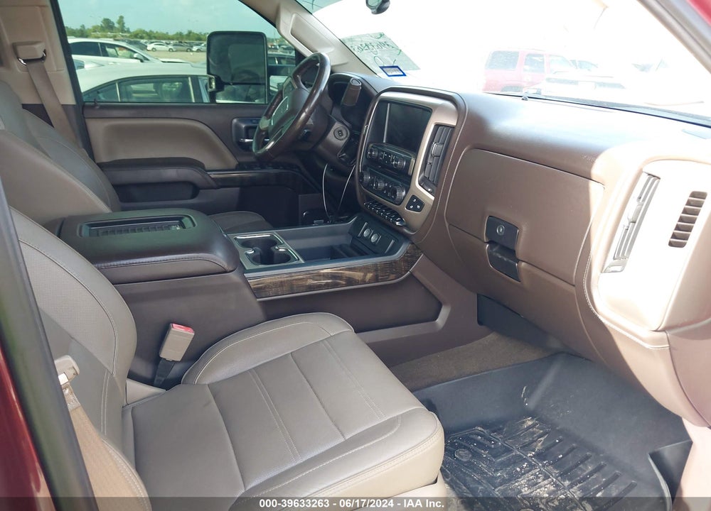 2016 GMC SIERRA 2500HD DENALI VIN: 1GT12UE89GF131648