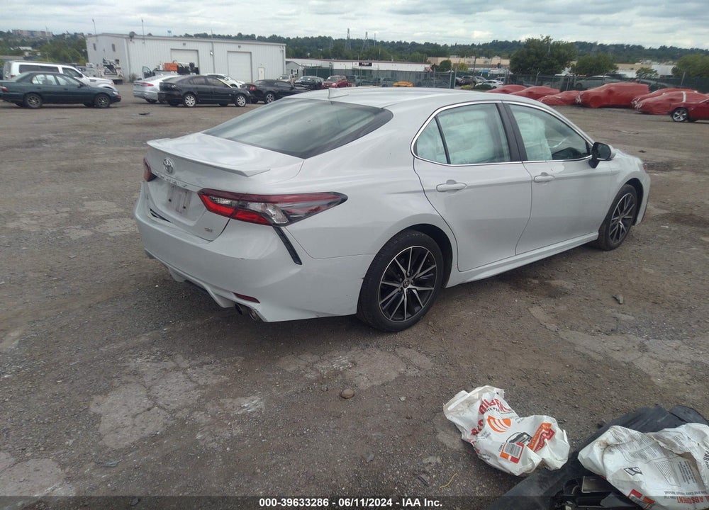 2022 TOYOTA CAMRY SE VIN: 4T1G11AK4NU010964