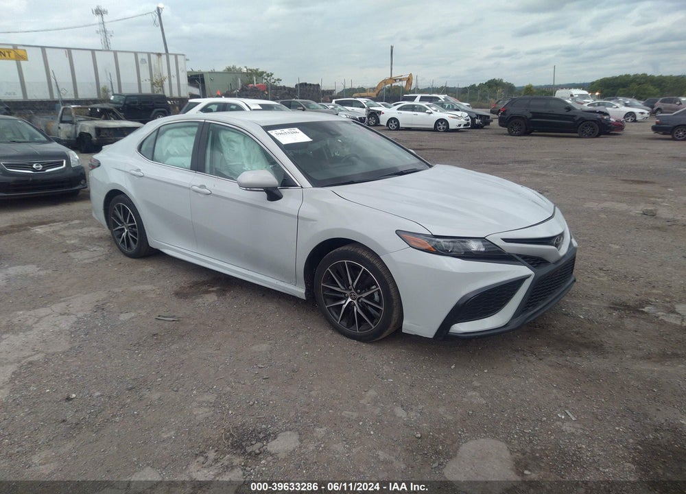 2022 TOYOTA CAMRY SE VIN: 4T1G11AK4NU010964