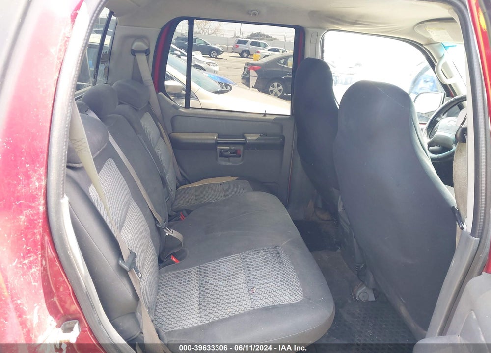 2005 FORD EXPLORER SPORT TRAC ADRENALIN/XLS/XLT VIN: 1FMZU67K05UB13724