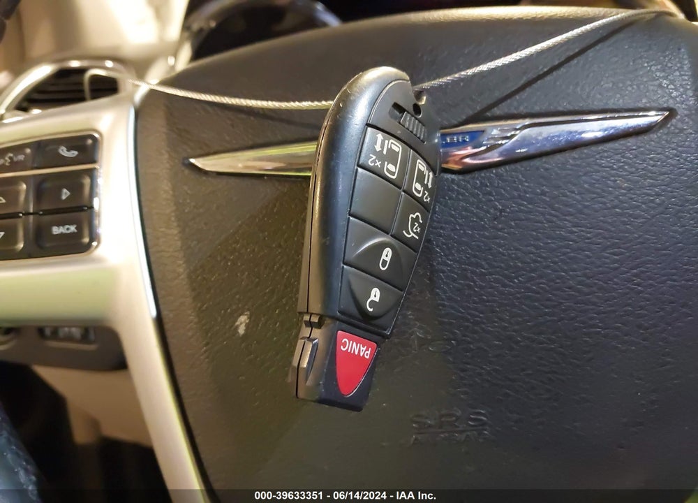 2014 CHRYSLER TOWN & COUNTRY TOURING VIN: 2C4RC1BG9ER381553
