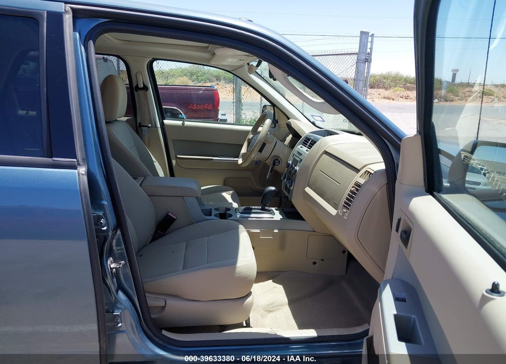 2010 FORD ESCAPE XLT VIN: 1FMCU0DGXAKB40289
