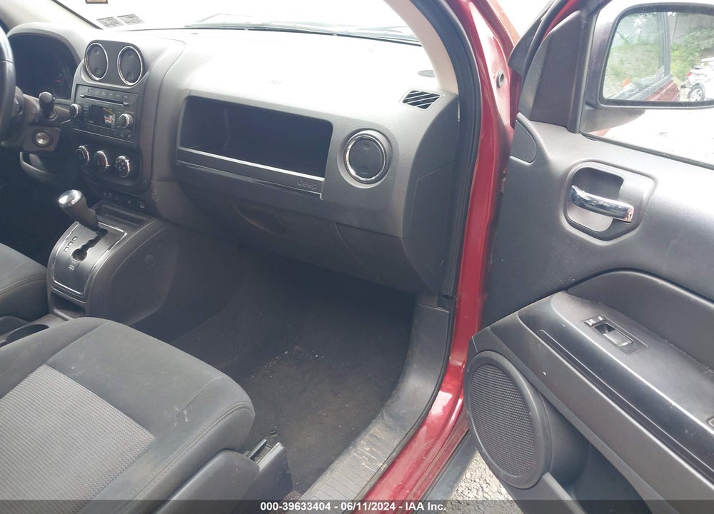 2012 JEEP COMPASS LATITUDE VIN: 1C4NJDEB0CD622065