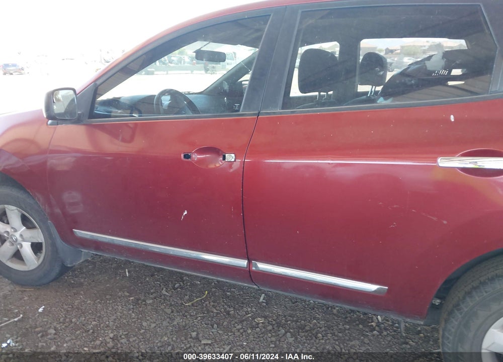 2013 NISSAN ROGUE S VIN: JN8AS5MV0DW619240