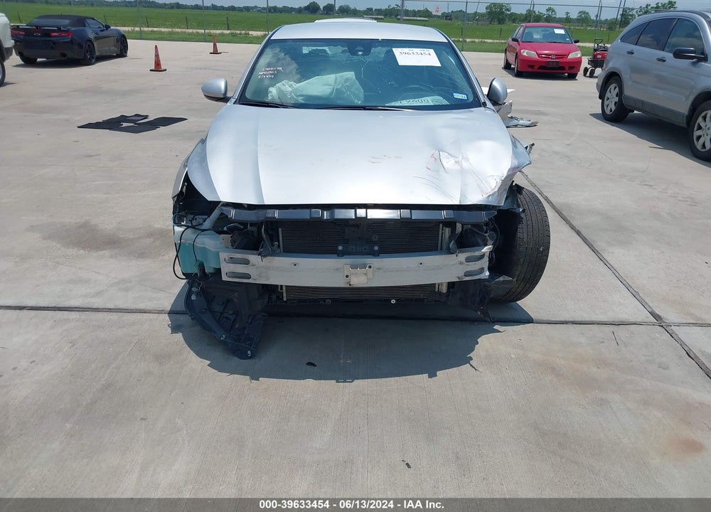 2022 NISSAN ALTIMA SV FWD VIN: 1N4BL4DVXNN369882