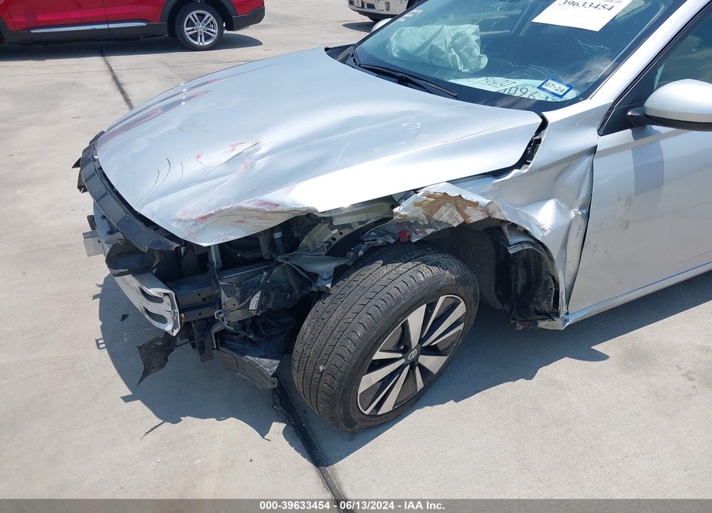 2022 NISSAN ALTIMA SV FWD VIN: 1N4BL4DVXNN369882